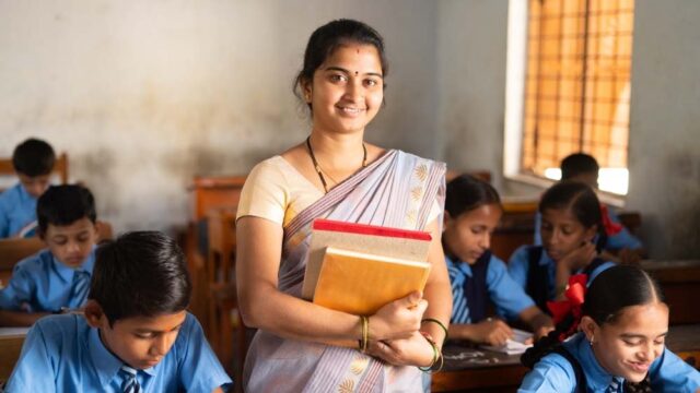 Teacher_india5_1-1.jpg