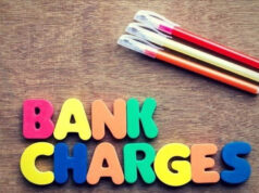 Bank Charges: ग्राहकों से बैंकों ने वसूले ₹26,170 करोड़! क्या आपका बैंक भी कम बैलेंस पर काट रहा है भारी चार्ज?