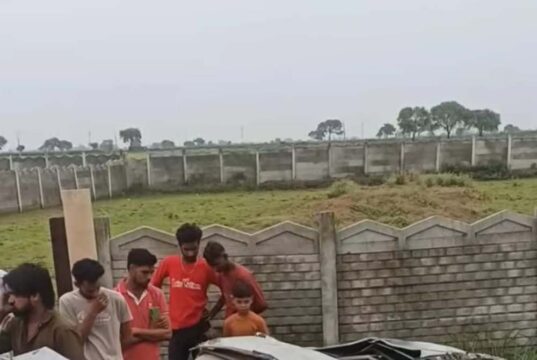 डबरा-भितरवार मार्ग पर दर्दनाक हादसा, रेत के ढेर से गई युवक की जान