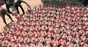 अब बिना LPG कनेक्शन भी मिलेगा गैस सिलेंडर, मिनटों में होगी बुकिंग और डिलीवरी