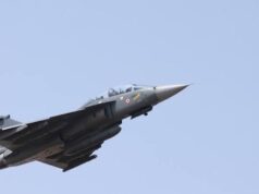जोधपुर में ‘तरंग शक्ति-2026’ का दमदार प्रदर्शन, रक्षा मंत्री राजनाथ सिंह ने बढ़ाया वायुसेना के जवानों का उत्साह