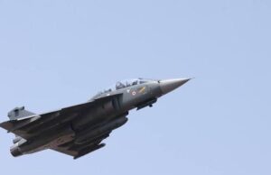 जोधपुर में ‘तरंग शक्ति-2026’ का दमदार प्रदर्शन, रक्षा मंत्री राजनाथ सिंह ने बढ़ाया वायुसेना के जवानों का उत्साह